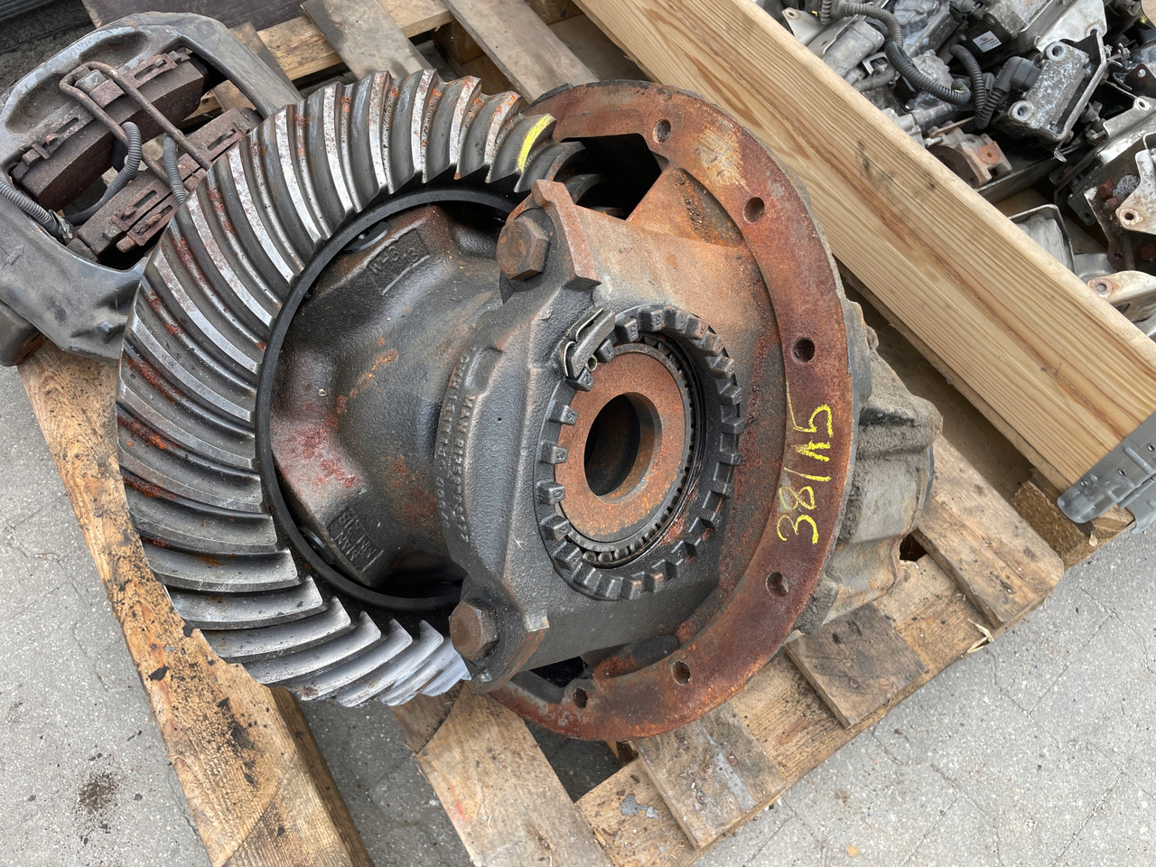 MAN TGX TGS TGA WKŁAD DYFERENCJAŁ MOSTU DYFER 38:15, 81350106301 - Задняя ось для Грузовиков: фото 1 MAN TGX TGS TGA WKŁAD DYFERENCJAŁ MOSTU DYFER 38:15, 81350106301 - Задняя ось для Грузовиков: фото 1