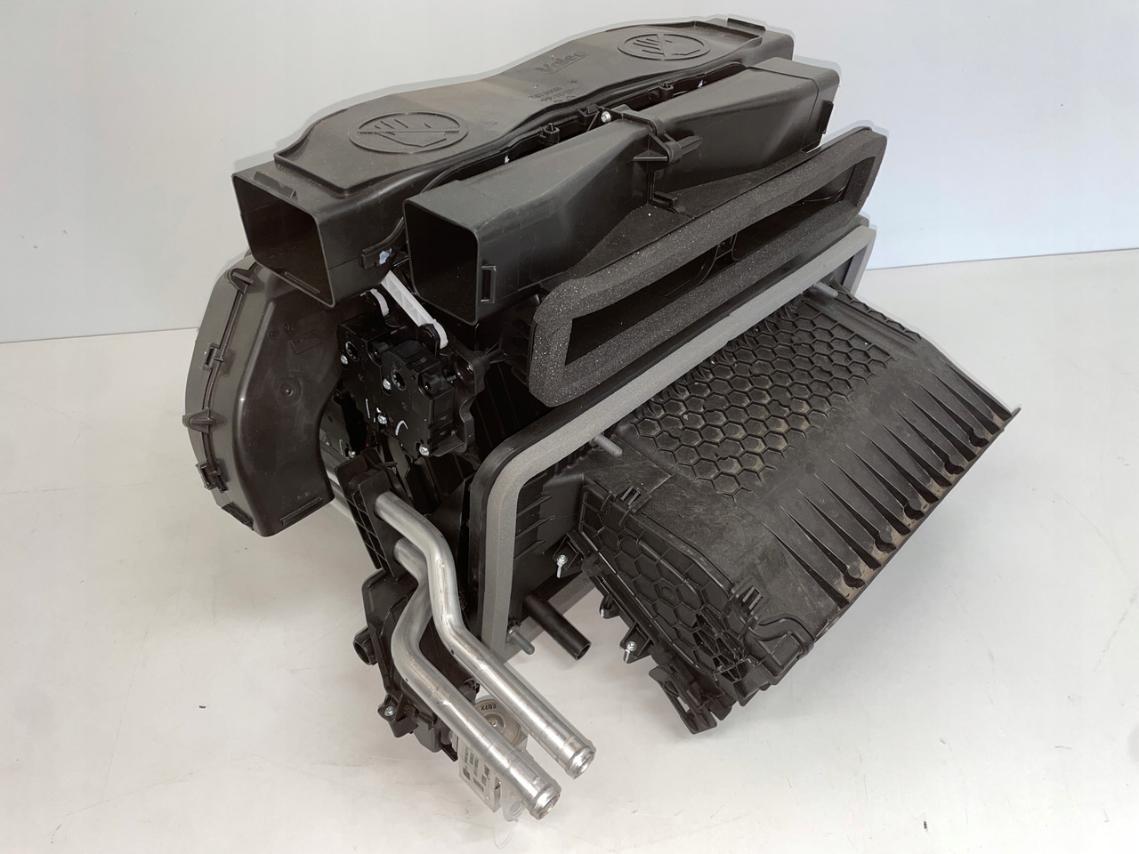 NAGRZEWNICA MAN TG3 TGX 3 TGX-3 81619006459 - Вентилятор печки для Грузовиков: фото 4 NAGRZEWNICA MAN TG3 TGX 3 TGX-3 81619006459 - Вентилятор печки для Грузовиков: фото 4