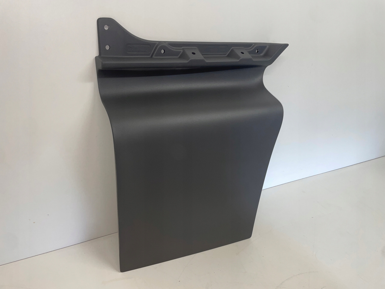 PRZEDŁUŻENIE DRZWI MAN TGS TGA 81626100021 - Дверь и запчасти для Грузовиков: фото 2 PRZEDŁUŻENIE DRZWI MAN TGS TGA 81626100021 - Дверь и запчасти для Грузовиков: фото 2