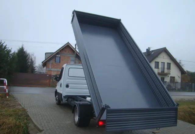 Малотоннажный самосвал Iveco DAILY 50 C 17 3.0TDI WYWROTKA 4.70M 3.5T KLIMATRONIK: фото 13 Малотоннажный самосвал Iveco DAILY 50 C 17 3.0TDI WYWROTKA 4.70M 3.5T KLIMATRONIK: фото 13