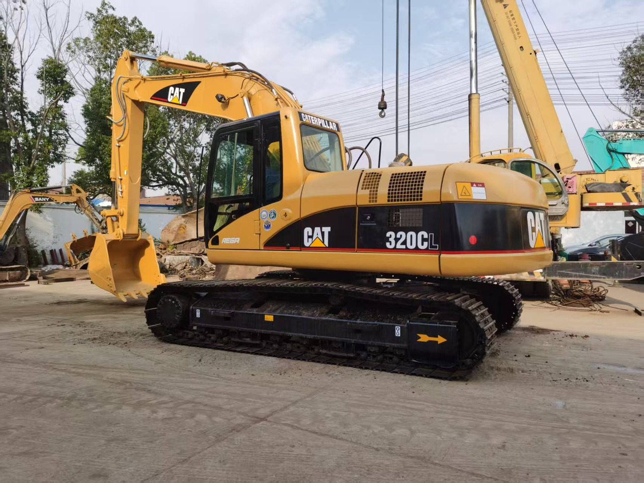 Caterpillar 320CL - Гусеничный экскаватор: фото 1 Caterpillar 320CL - Гусеничный экскаватор: фото 1
