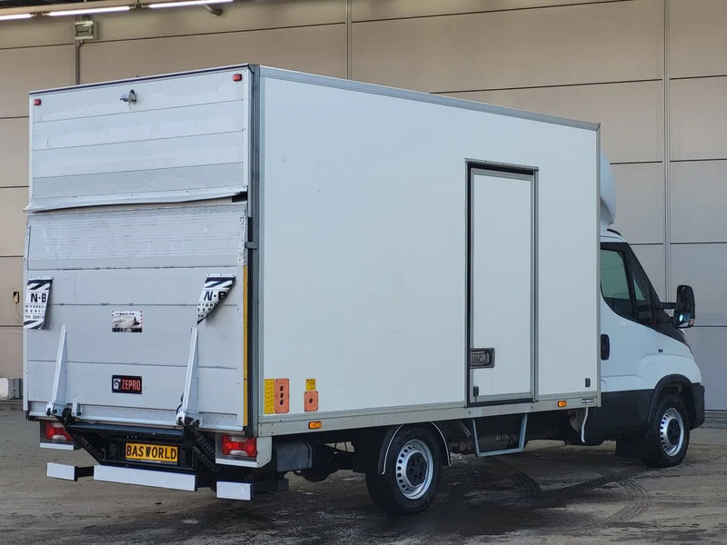 Цельнометаллический фургон Iveco Daily 35S14: фото 8 Цельнометаллический фургон Iveco Daily 35S14: фото 8