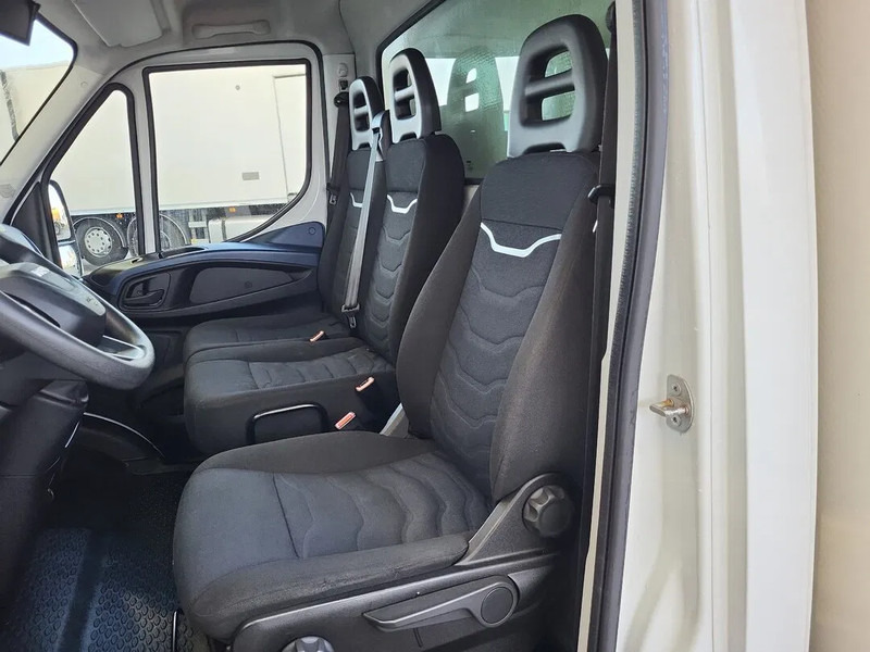 Цельнометаллический фургон Iveco Daily 35S14: фото 12 Цельнометаллический фургон Iveco Daily 35S14: фото 12