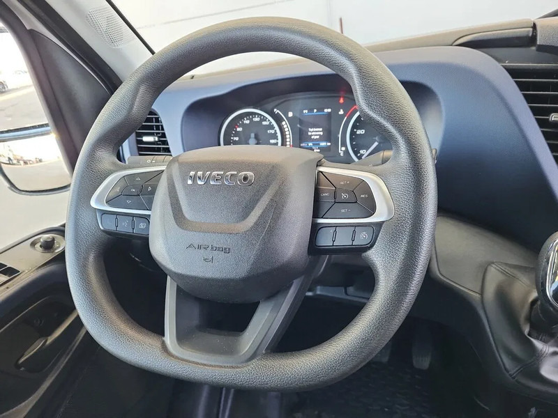 Цельнометаллический фургон Iveco Daily 35S14: фото 17 Цельнометаллический фургон Iveco Daily 35S14: фото 17