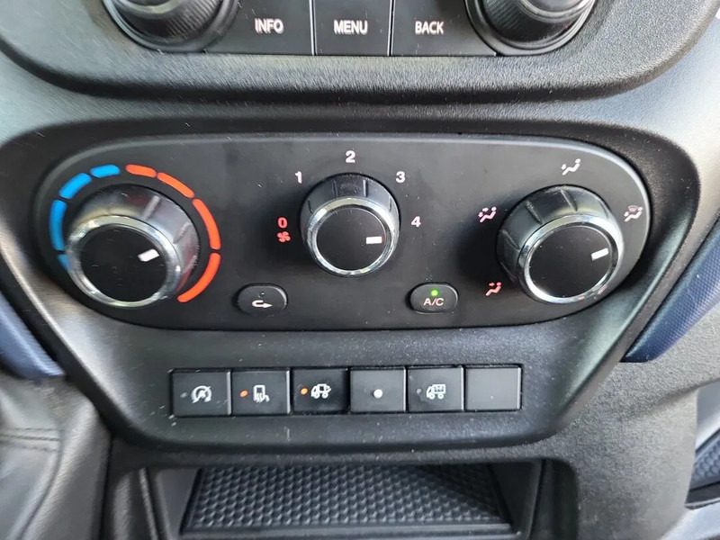 Цельнометаллический фургон Iveco Daily 35S14: фото 14 Цельнометаллический фургон Iveco Daily 35S14: фото 14