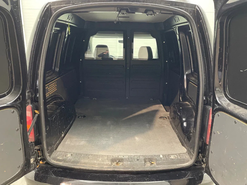 Volkswagen Caddy 2.0 TDI L1H1 BMT Exclusive Edition 2019 - Легковой фургон: фото 5 Volkswagen Caddy 2.0 TDI L1H1 BMT Exclusive Edition 2019 - Легковой фургон: фото 5