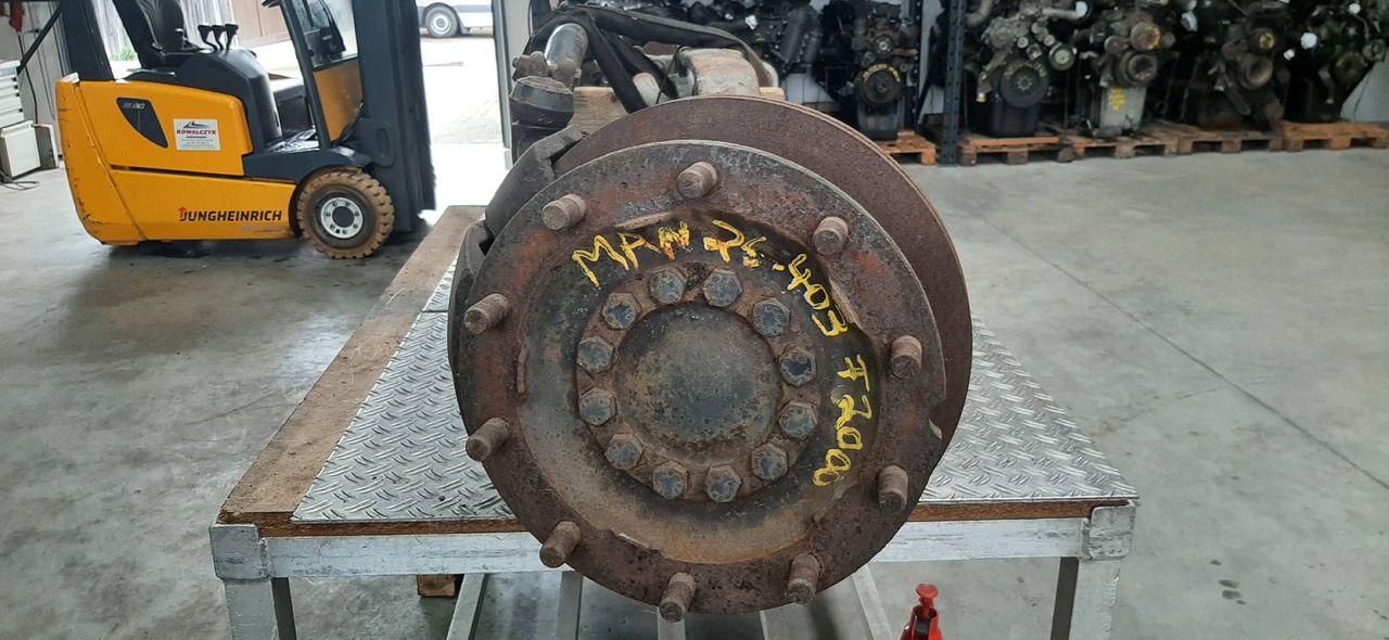 Gebrauchte MAN 26.403, F2000, Vorderachse, Artikel - Nr. : 81.99999 - 9999 - Передняя ось для Грузовиков: фото 4 Gebrauchte MAN 26.403, F2000, Vorderachse, Artikel - Nr. : 81.99999 - 9999 - Передняя ось для Грузовиков: фото 4