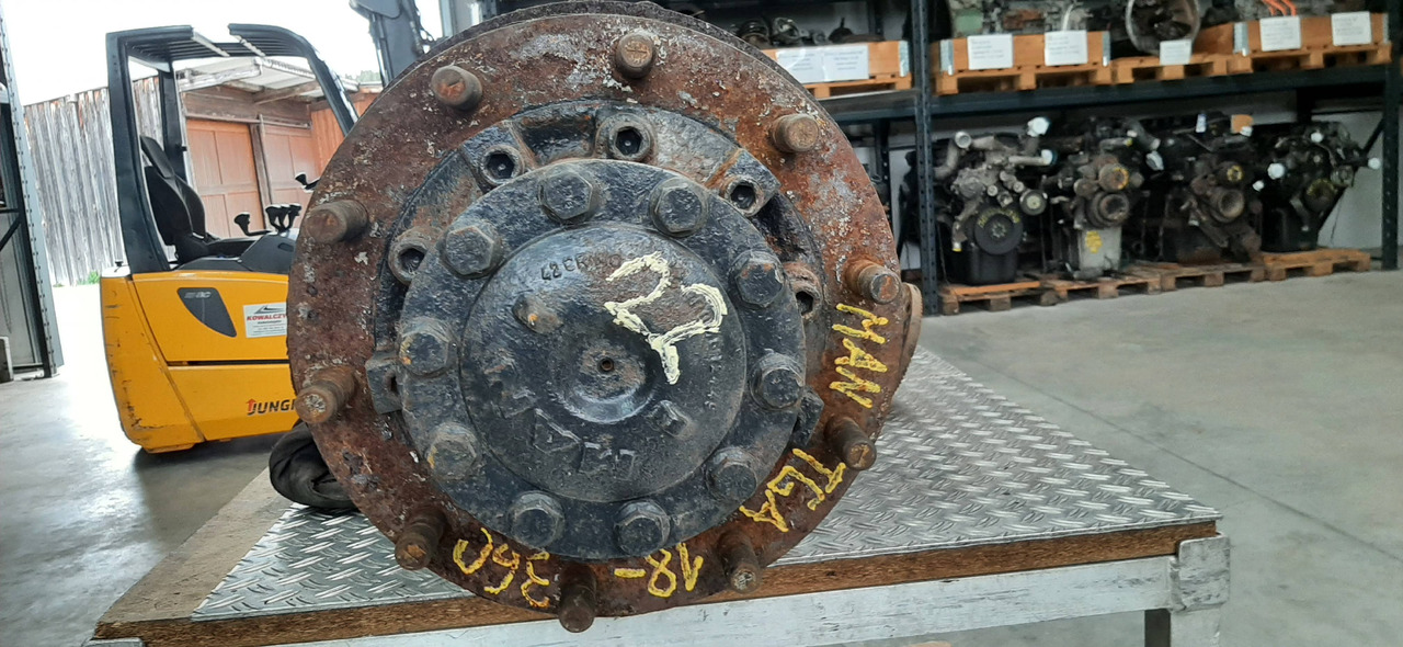 Gebrauchte MAN TGA 18.360 Hypoidachse, 13 Tonnen, Artikel - Nr. : 81.35010 - 6132 - Задняя ось для Грузовиков: фото 2 Gebrauchte MAN TGA 18.360 Hypoidachse, 13 Tonnen, Artikel - Nr. : 81.35010 - 6132 - Задняя ось для Грузовиков: фото 2