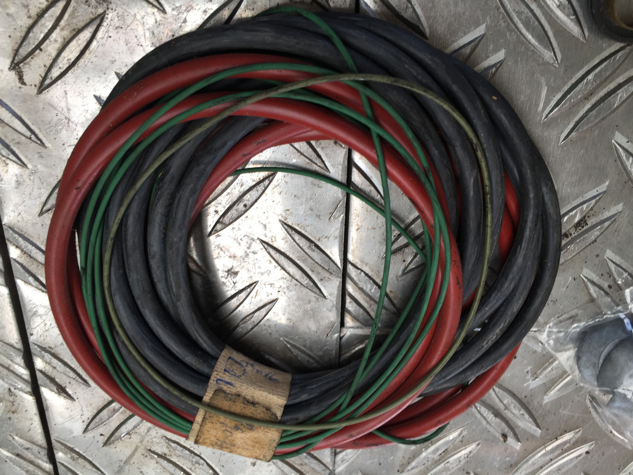 Gebrauchte diverse Gummiringe für Motorblock, Kalmar, Stapler, VOLVO, Artikel - Nr. : 7720 - 2 - Поршень/ Кольцо/ Втулка для Грузовиков: фото 4 Gebrauchte diverse Gummiringe für Motorblock, Kalmar, Stapler, VOLVO, Artikel - Nr. : 7720 - 2 - Поршень/ Кольцо/ Втулка для Грузовиков: фото 4