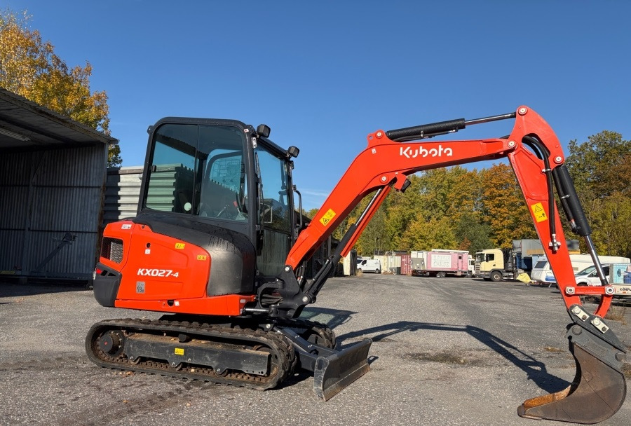 Kubota KX027-4 - Мини-экскаватор: фото 1 Kubota KX027-4 - Мини-экскаватор: фото 1