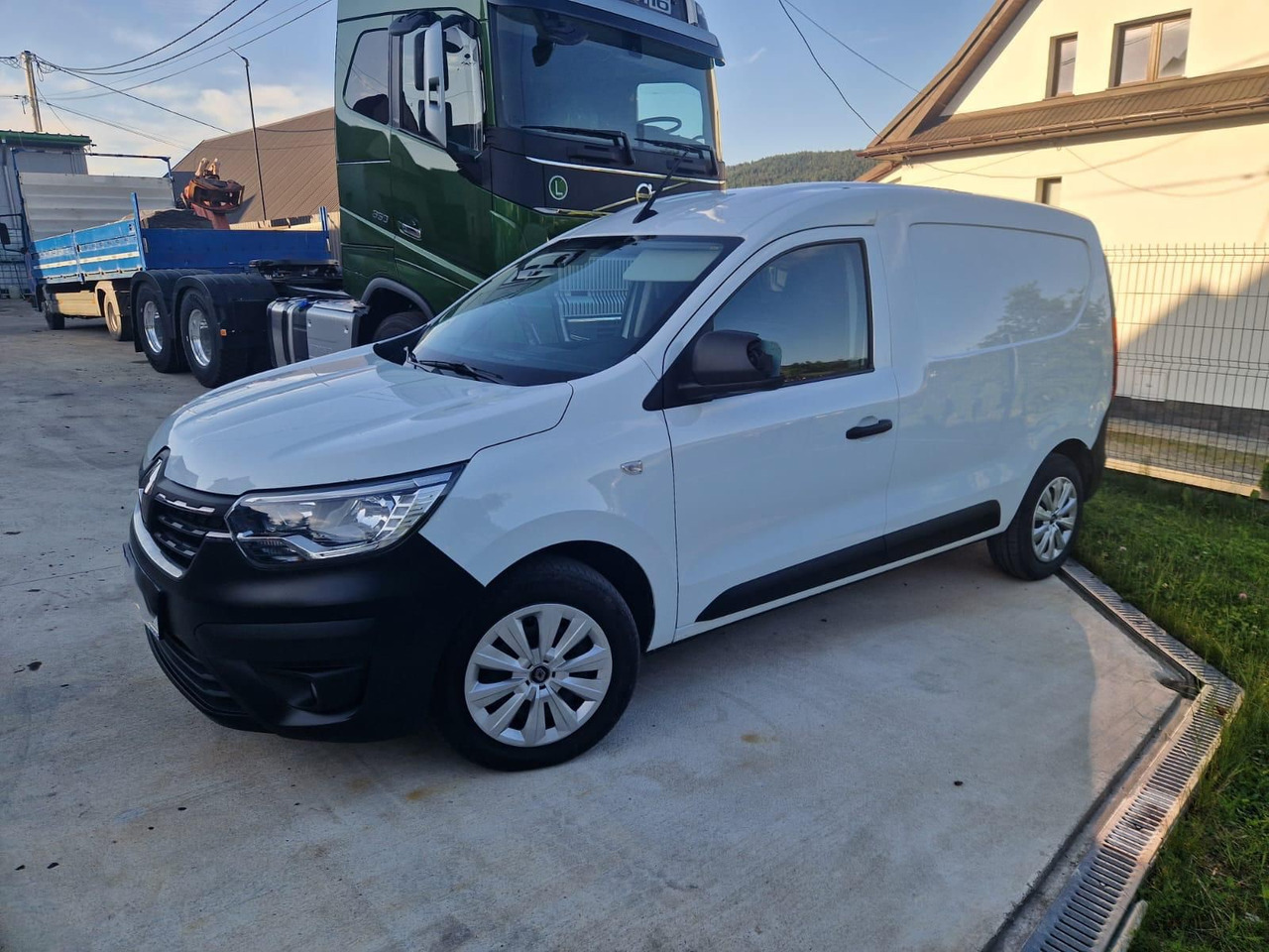 RENAULT EXPRESS - Легковой фургон: фото 2 RENAULT EXPRESS - Легковой фургон: фото 2