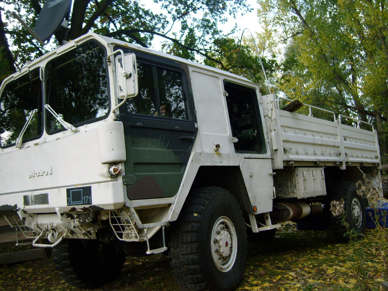 MAN Kat 1, 4x4 - Грузовик бортовой/ Платформа: фото 1 MAN Kat 1, 4x4 - Грузовик бортовой/ Платформа: фото 1