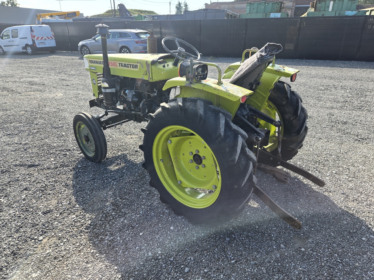 Yanmar YM240 - Минитрактор: фото 4 Yanmar YM240 - Минитрактор: фото 4
