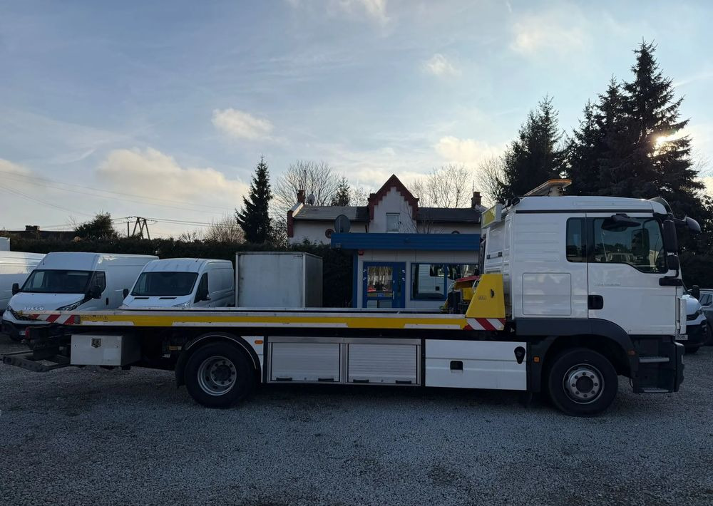 MAN TGM 15.250 Pomoc Drogowa Laweta 2018r - Эвакуатор: фото 4 MAN TGM 15.250 Pomoc Drogowa Laweta 2018r - Эвакуатор: фото 4