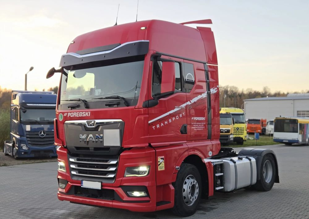 MAN TGX 500/ RETARDER/ KLIMA POSTOJOWA/ AKTYWNY TEMPOMAT ACC/ - Тягач: фото 2 MAN TGX 500/ RETARDER/ KLIMA POSTOJOWA/ AKTYWNY TEMPOMAT ACC/ - Тягач: фото 2