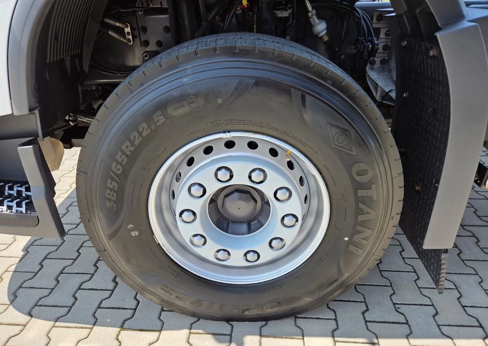 Грузовик-шасси Volvo FMX 6x2: фото 12