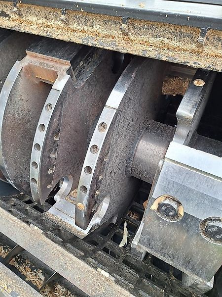 Измельчитель древесины Wüst Hacker SMC 812 TCR: фото 6 Измельчитель древесины Wüst Hacker SMC 812 TCR: фото 6