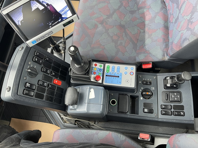 Unimog Unimog U400 Agrar , Power LOF Zugmaschine - Трактор: фото 5 Unimog Unimog U400 Agrar , Power LOF Zugmaschine - Трактор: фото 5