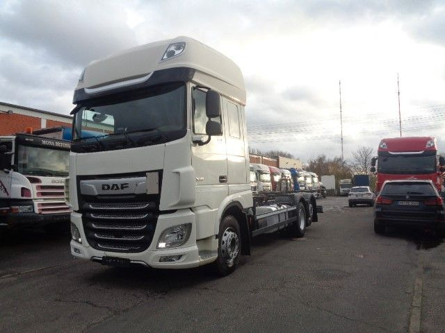 DAF XF 480, Retarder, Deut. Auto - Грузовик-шасси: фото 1 DAF XF 480, Retarder, Deut. Auto - Грузовик-шасси: фото 1