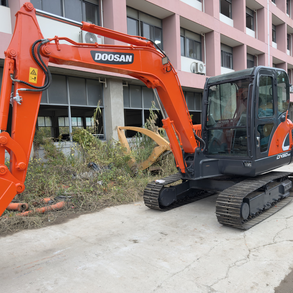 DOOSAN DX60-9 - Мини-экскаватор: фото 4 DOOSAN DX60-9 - Мини-экскаватор: фото 4