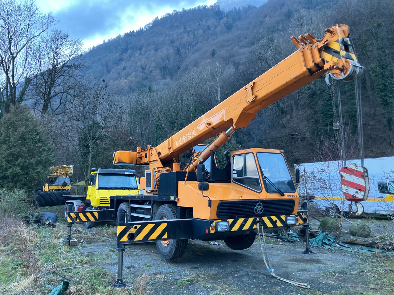 KRUPP KMK2025 - Мобильный кран: фото 1 KRUPP KMK2025 - Мобильный кран: фото 1