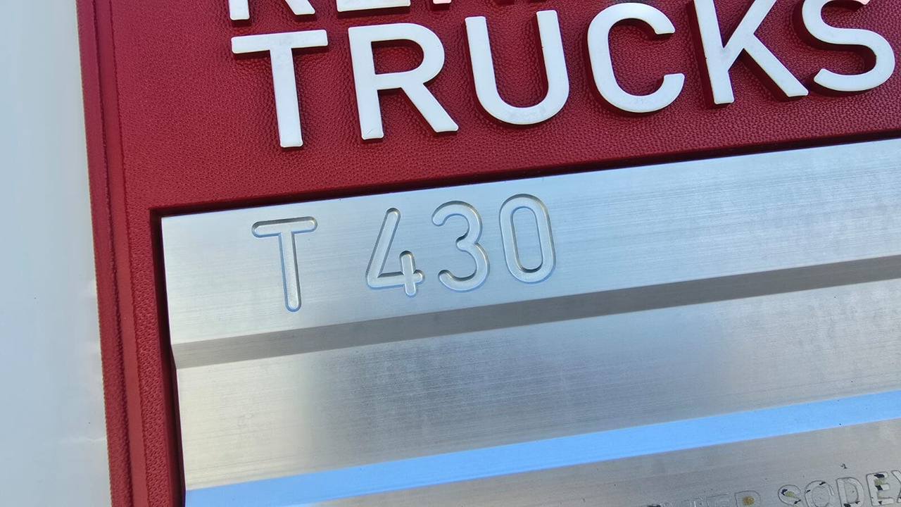 Renault T 430 - Тентованный грузовик: фото 5 Renault T 430 - Тентованный грузовик: фото 5