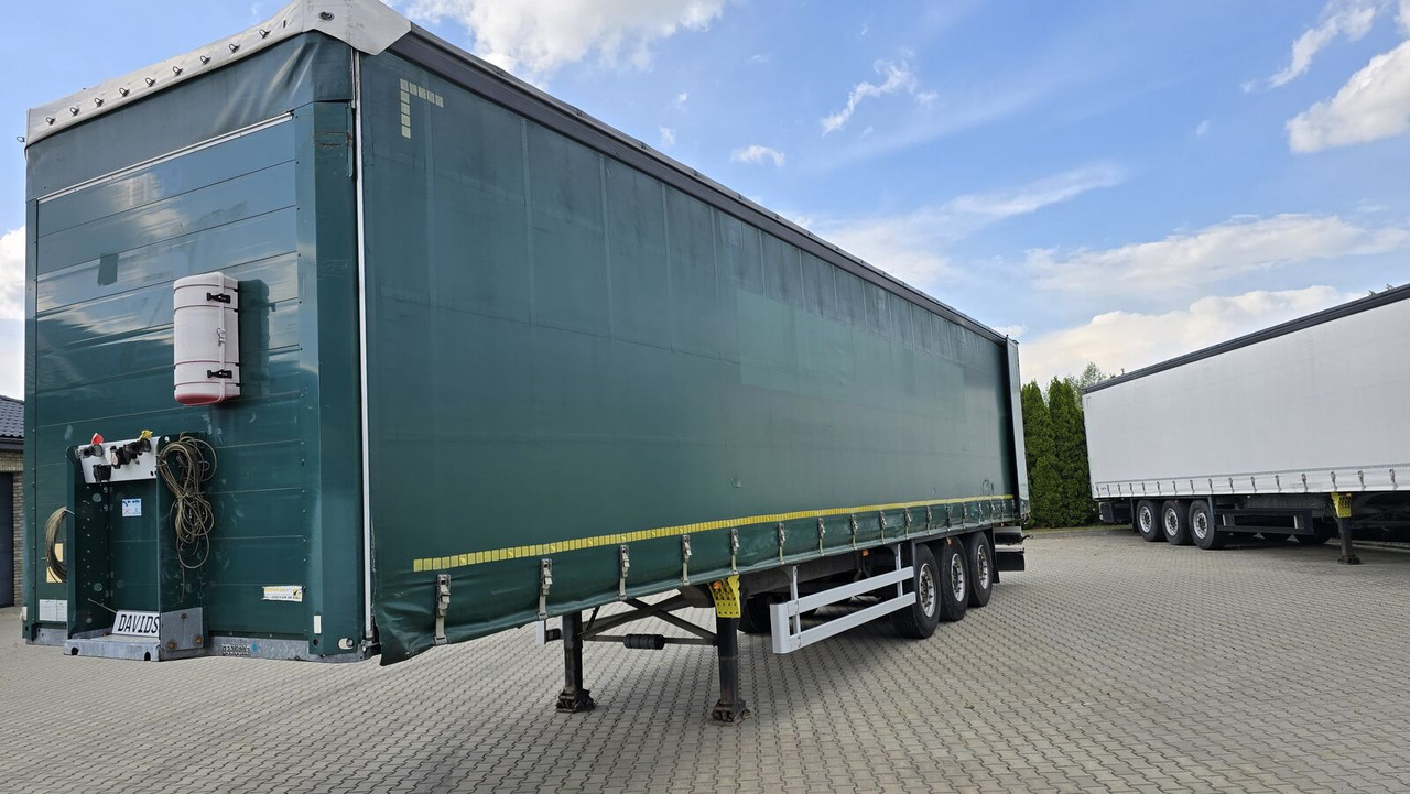 Schmitz Cargobull - Тентованный полуприцеп: фото 4 Schmitz Cargobull - Тентованный полуприцеп: фото 4