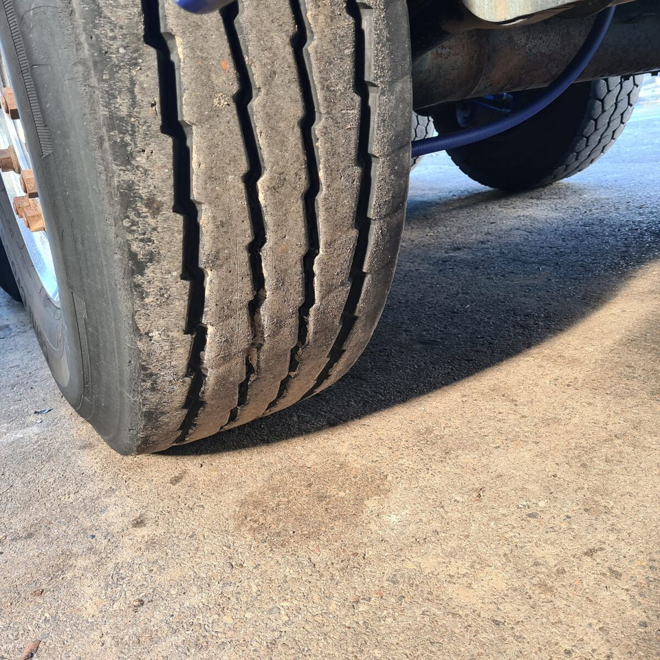 Stas - Самосвальный полуприцеп: фото 4 Stas - Самосвальный полуприцеп: фото 4