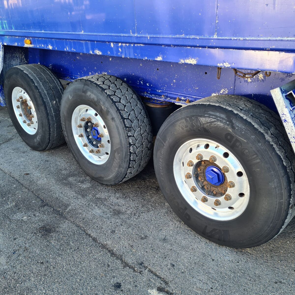 Stas - Самосвальный полуприцеп: фото 5 Stas - Самосвальный полуприцеп: фото 5