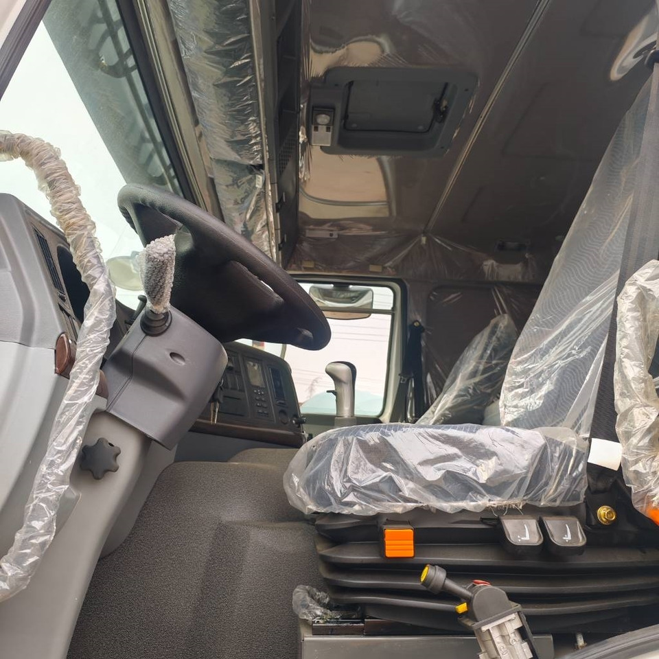 Самосвал Howo 371: фото 7