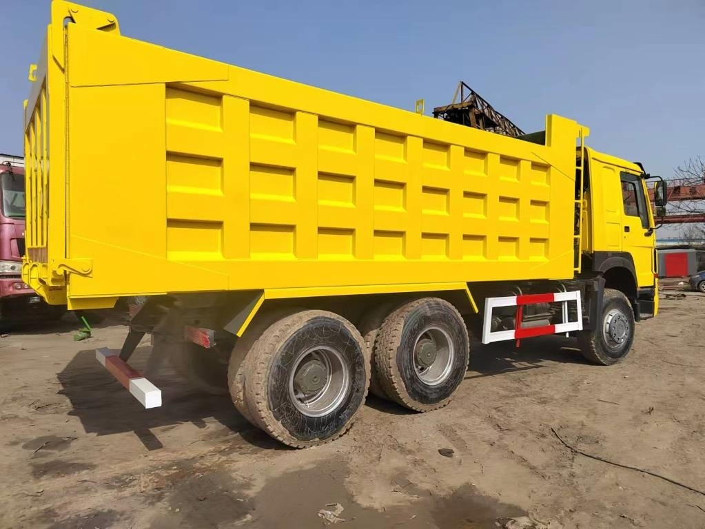 Howo 371 - Самосвал: фото 3 Howo 371 - Самосвал: фото 3