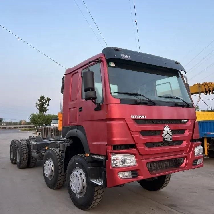 Howo 375 - Грузовик-шасси: фото 1 Howo 375 - Грузовик-шасси: фото 1