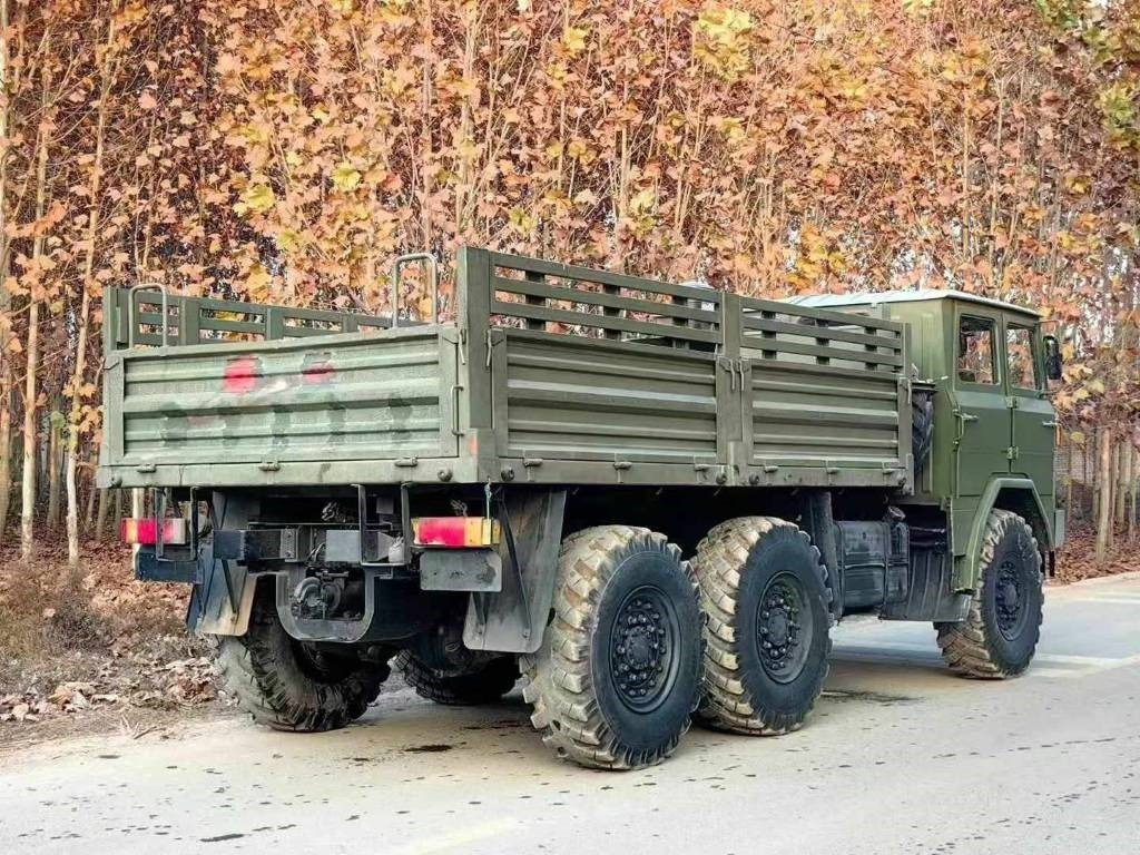 Shaanxi Shacman - Грузовик бортовой/ Платформа: фото 4 Shaanxi Shacman - Грузовик бортовой/ Платформа: фото 4