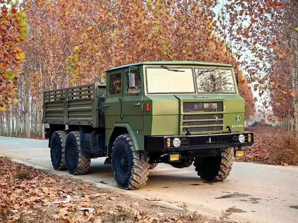 Shaanxi Shacman - Грузовик бортовой/ Платформа: фото 1 Shaanxi Shacman - Грузовик бортовой/ Платформа: фото 1