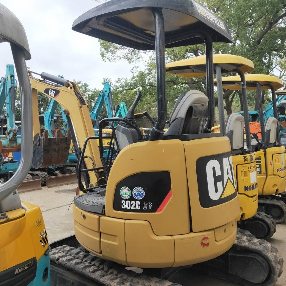 CAT 302CR - Мини-экскаватор: фото 2 CAT 302CR - Мини-экскаватор: фото 2