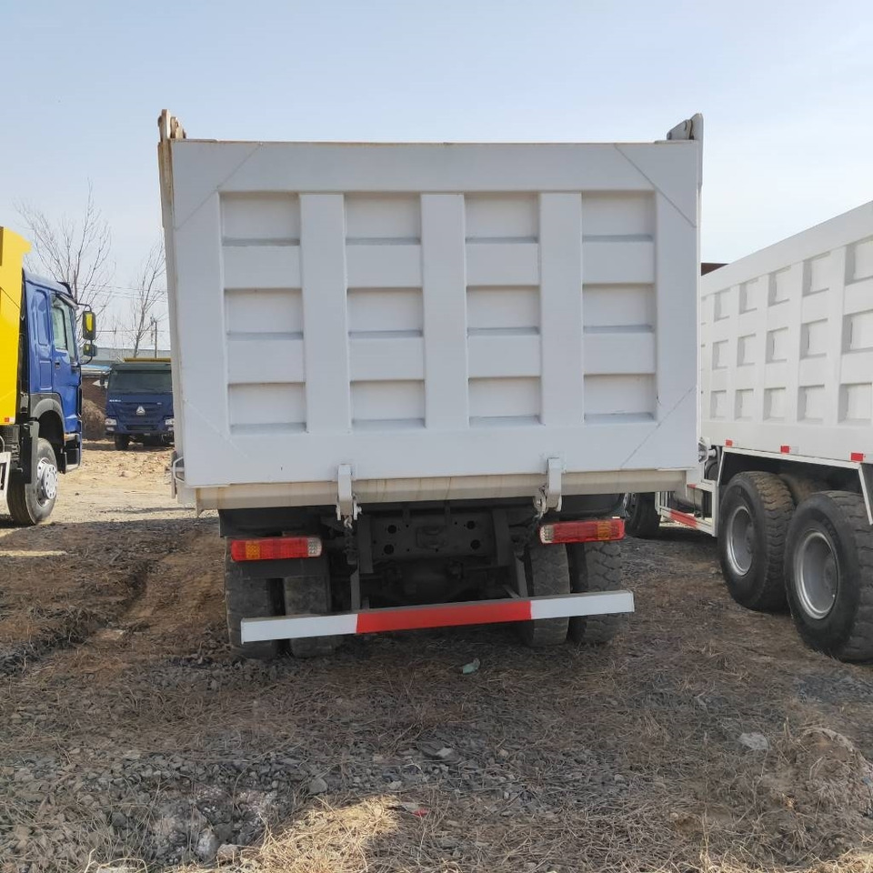 Howo 371 6x4 - Самосвал: фото 3 Howo 371 6x4 - Самосвал: фото 3