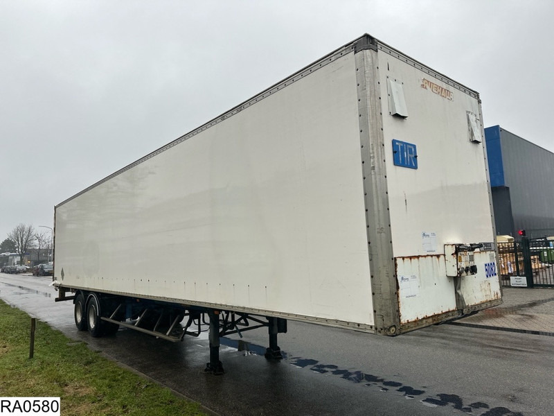 Fruehauf gesloten bak Estimated 3000 Jerrycans - Полуприцеп-фургон: фото 3 Fruehauf gesloten bak Estimated 3000 Jerrycans - Полуприцеп-фургон: фото 3