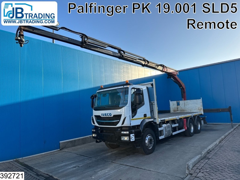 Iveco Trakker 360 6x4, EURO 6, Palfinger, Remote - Грузовик бортовой/ Платформа, Автоманипулятор: фото 1 Iveco Trakker 360 6x4, EURO 6, Palfinger, Remote - Грузовик бортовой/ Платформа, Автоманипулятор: фото 1