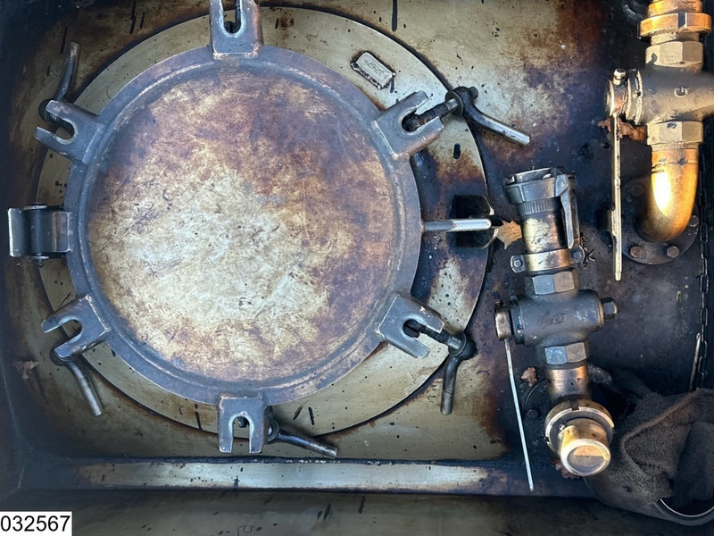 Полуприцеп-цистерна LAG Bitum 34000 Liter, 1 Compartment: фото 9 Полуприцеп-цистерна LAG Bitum 34000 Liter, 1 Compartment: фото 9