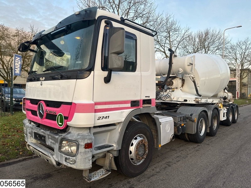 Liebherr Betonmixer 6x4, EURO 5, 10m3 - Полуприцеп бетоносмеситель: фото 2 Liebherr Betonmixer 6x4, EURO 5, 10m3 - Полуприцеп бетоносмеситель: фото 2