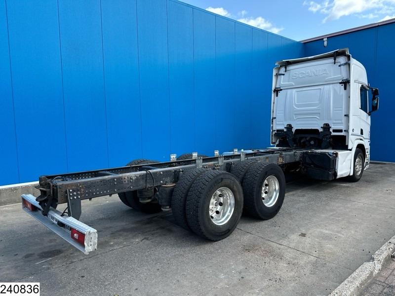 Scania R 650 6X4, EURO 6, Retarder, PTO - Грузовик-шасси: фото 2 Scania R 650 6X4, EURO 6, Retarder, PTO - Грузовик-шасси: фото 2