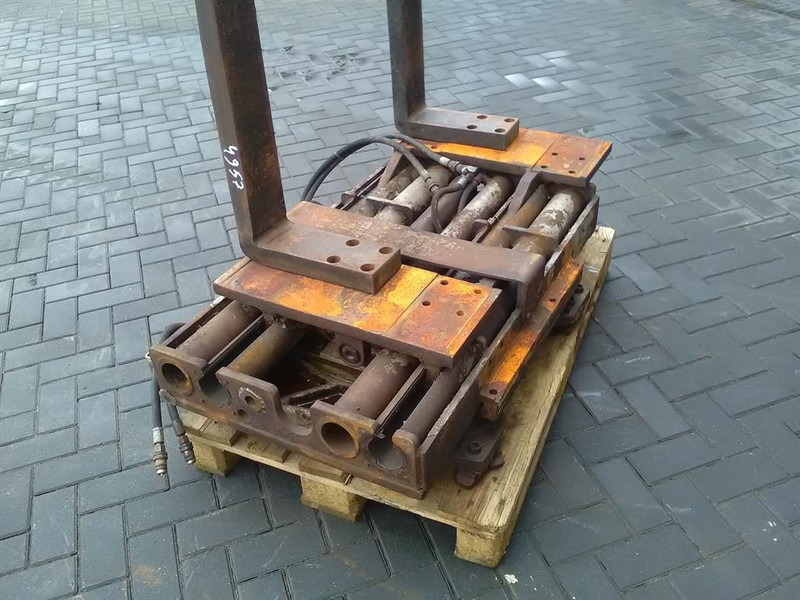 E.L.M. Kragelund A/S RELV 2011 - Sideshift - Forks - Вилы: фото 2 E.L.M. Kragelund A/S RELV 2011 - Sideshift - Forks - Вилы: фото 2