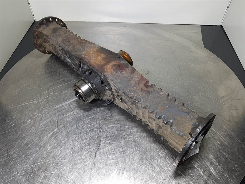 Komatsu WA70-5-Carraro 28.20-149459-Axle housing/Achskörpe - Ось и запчасти для Строительной техники: фото 2 Komatsu WA70-5-Carraro 28.20-149459-Axle housing/Achskörpe - Ось и запчасти для Строительной техники: фото 2