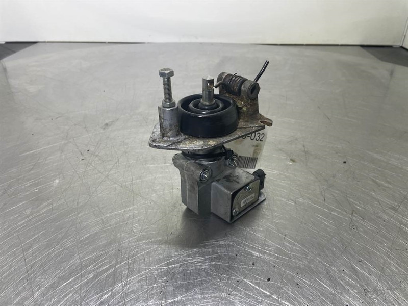 New Holland W110C-Case 7125117-Kongsberg BAS 6-Gas pedal - Кабина и интерьер для Строительной техники: фото 1 New Holland W110C-Case 7125117-Kongsberg BAS 6-Gas pedal - Кабина и интерьер для Строительной техники: фото 1