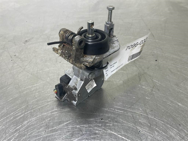 New Holland W110C-Case 7125117-Kongsberg BAS 6-Gas pedal - Кабина и интерьер для Строительной техники: фото 2 New Holland W110C-Case 7125117-Kongsberg BAS 6-Gas pedal - Кабина и интерьер для Строительной техники: фото 2