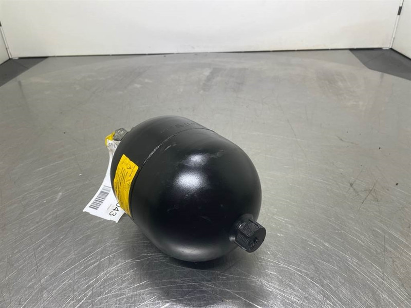 New Holland W110C-Hydac SBO210-2.8E1-Accumulator/Hydrospeicher - Гидравлика для Строительной техники: фото 2 New Holland W110C-Hydac SBO210-2.8E1-Accumulator/Hydrospeicher - Гидравлика для Строительной техники: фото 2