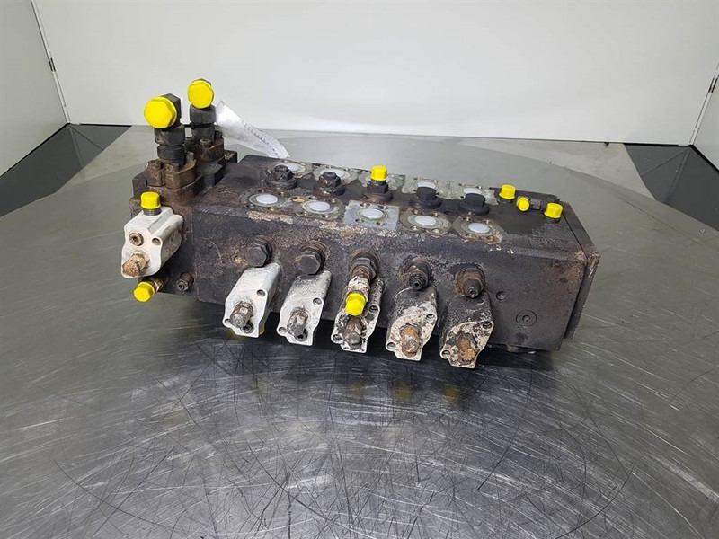 Sennebogen 818E-712031 / R901355589-178824-Valve/Ventile - Гидравлика для Строительной техники: фото 2 Sennebogen 818E-712031 / R901355589-178824-Valve/Ventile - Гидравлика для Строительной техники: фото 2