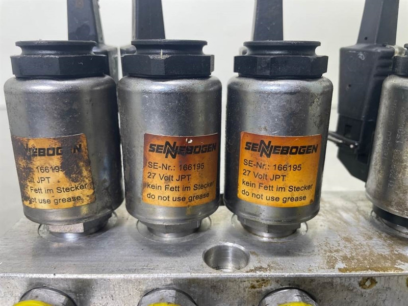 Sennebogen 835E-142529-Valve/Ventile/Ventiel - Гидравлика для Строительной техники: фото 5 Sennebogen 835E-142529-Valve/Ventile/Ventiel - Гидравлика для Строительной техники: фото 5