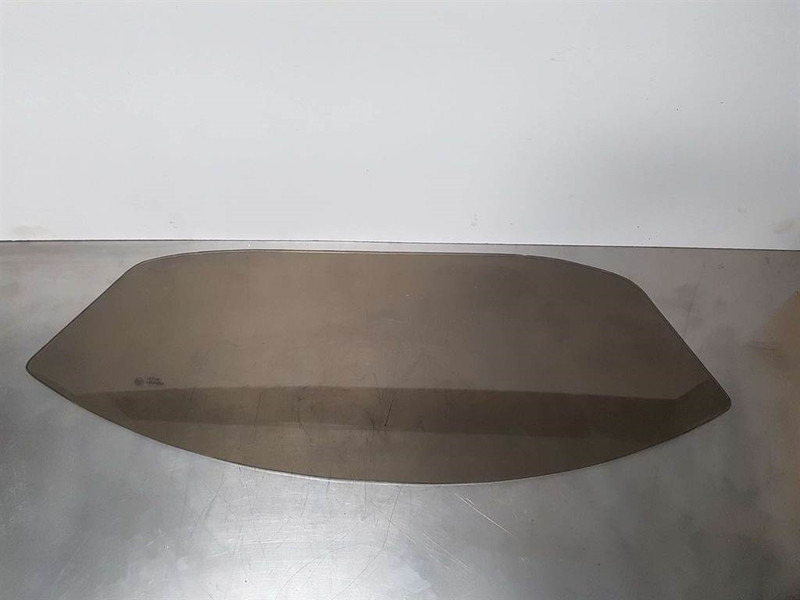 Terex Schaeff TL/SKL-5103661353-Top window/Dachscheibe/Dakruit - Кабина и интерьер для Строительной техники: фото 2 Terex Schaeff TL/SKL-5103661353-Top window/Dachscheibe/Dakruit - Кабина и интерьер для Строительной техники: фото 2