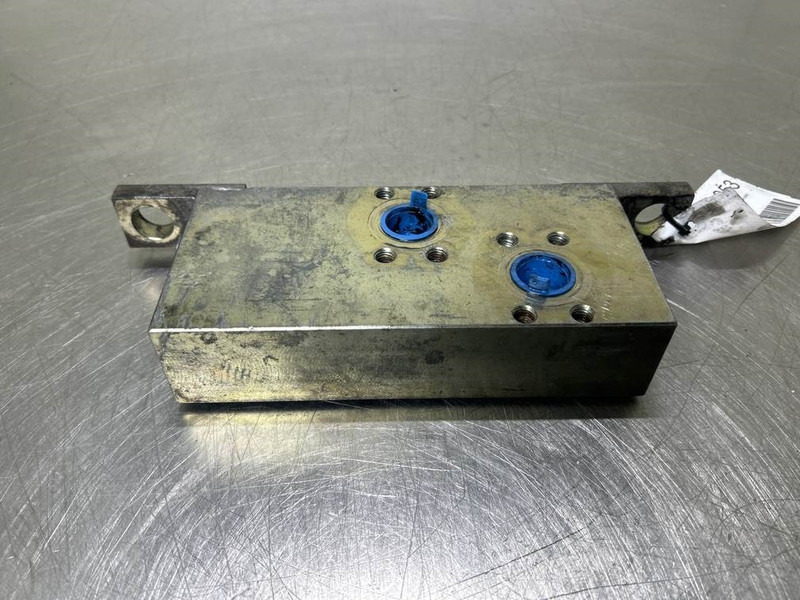 Terex TW150-6058150-Distributor/Verteiler - Гидравлика для Строительной техники: фото 1 Terex TW150-6058150-Distributor/Verteiler - Гидравлика для Строительной техники: фото 1